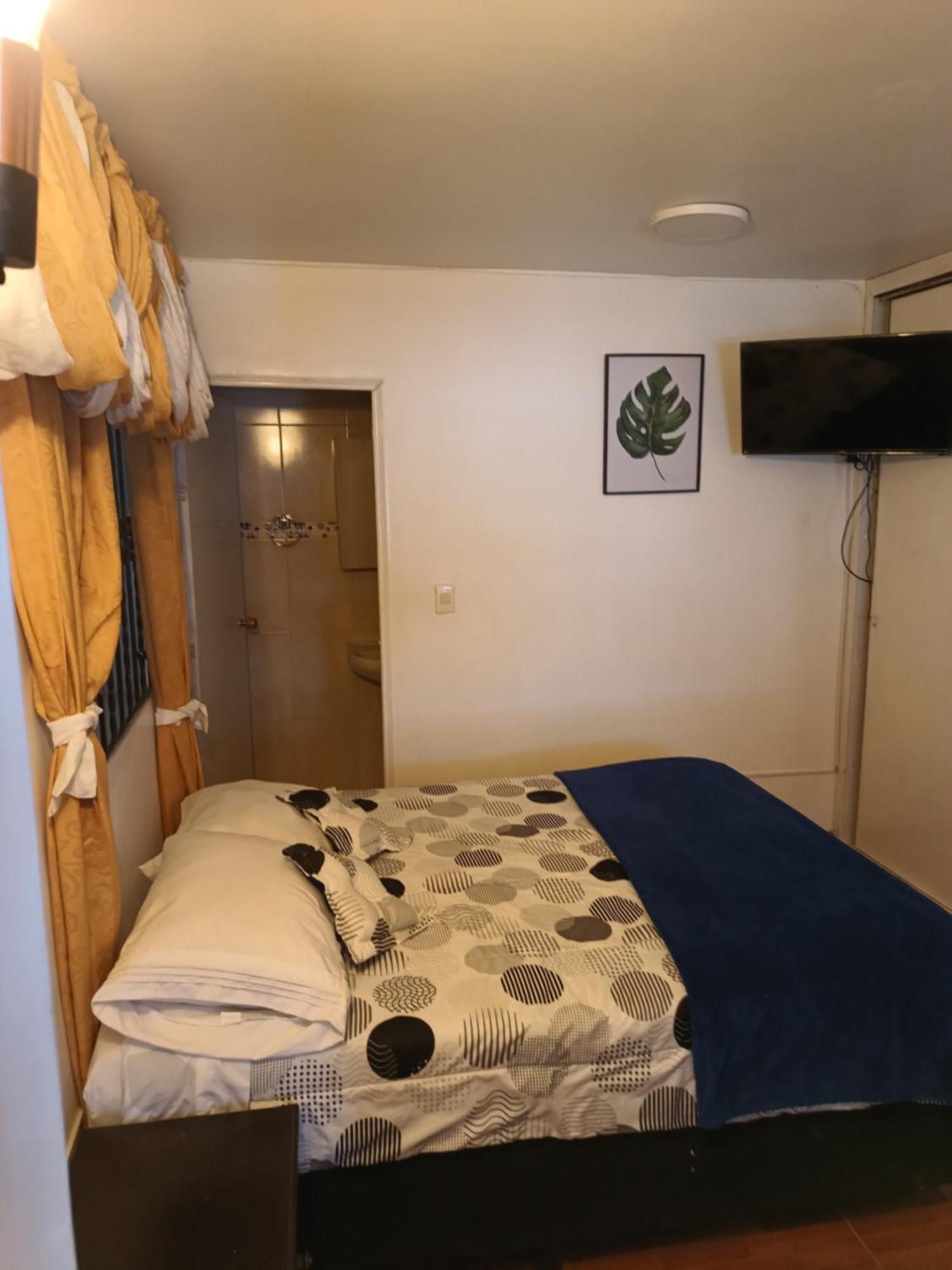 Noras Homestay Laureles メデジン エクステリア 写真
